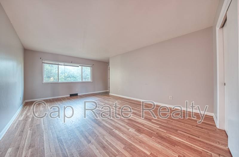 Apartment for rent at 26 S Hampton Rd #D, Columbus, OH 43213