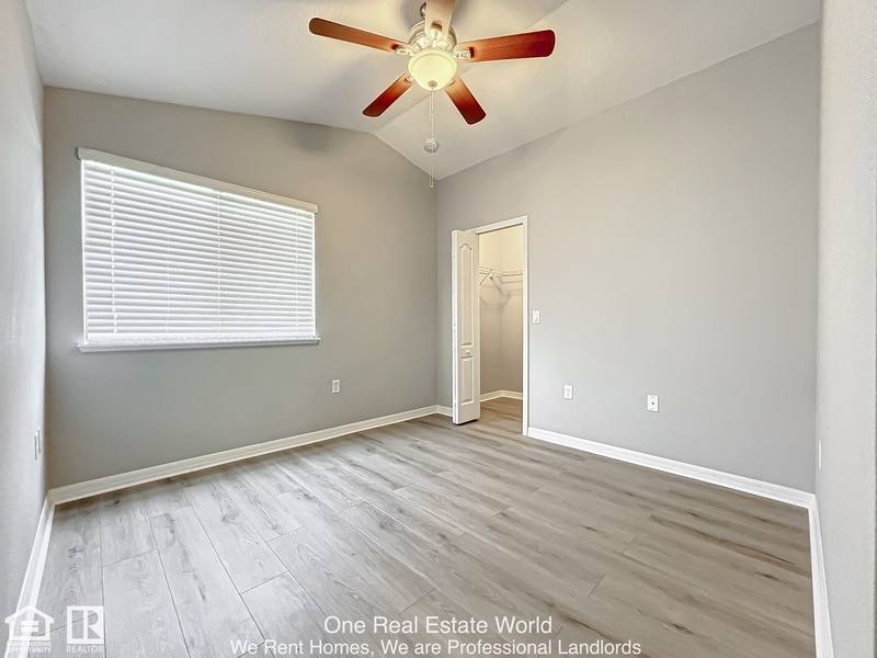 Townhouse for rent at 5361 Windsor Lake Circle, Sanford, FL 32773