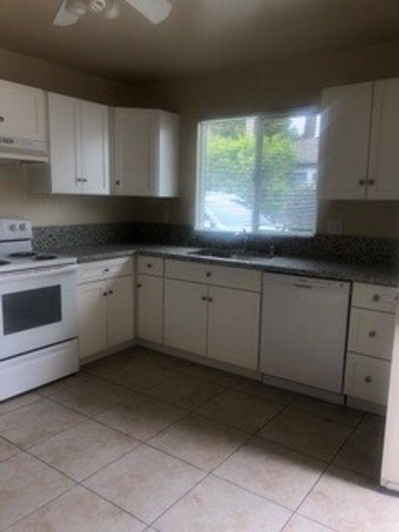 Townhouse for rent at 322 Trescony St, Santa Cruz, CA 95060