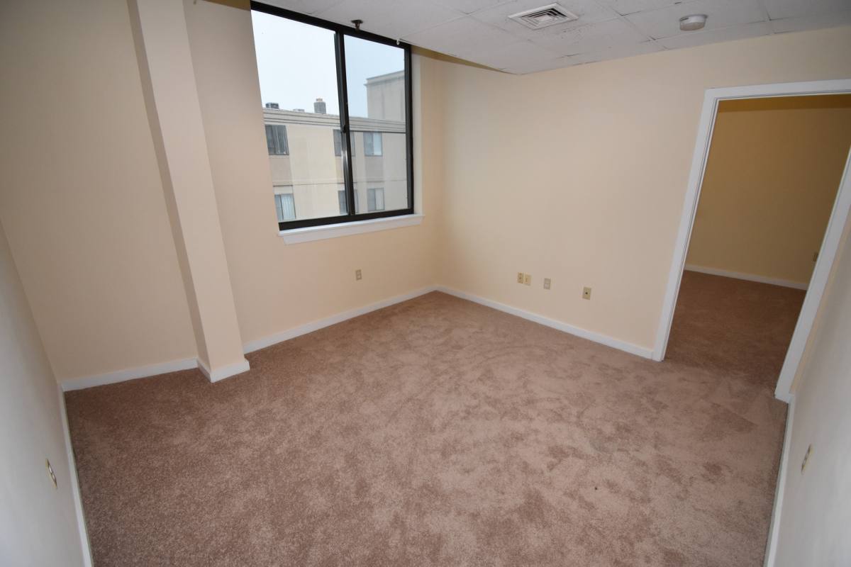 Apartment for rent at 41 Deforest St, Seymour, CT 06483