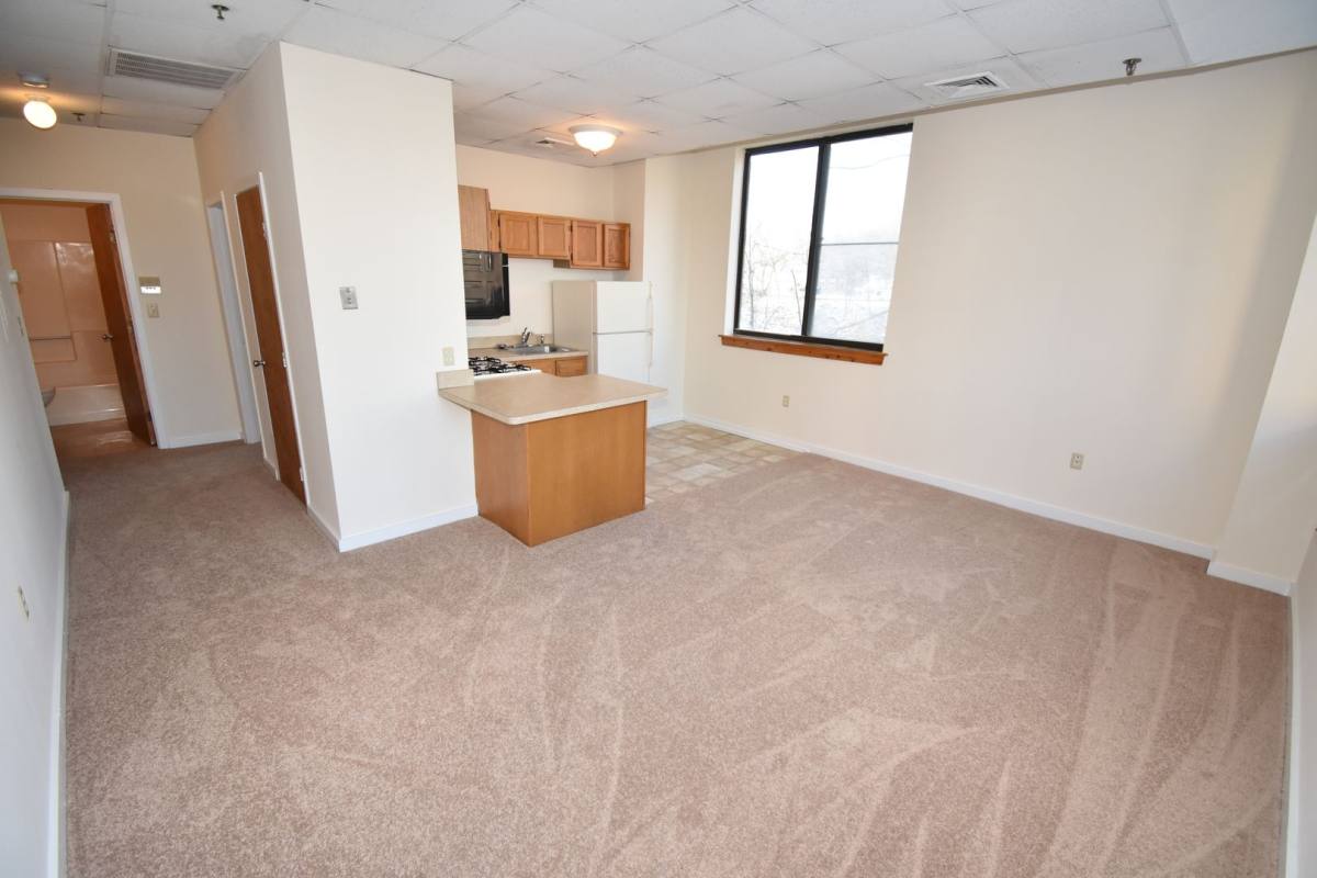 Apartment for rent at 41 Deforest St, Seymour, CT 06483