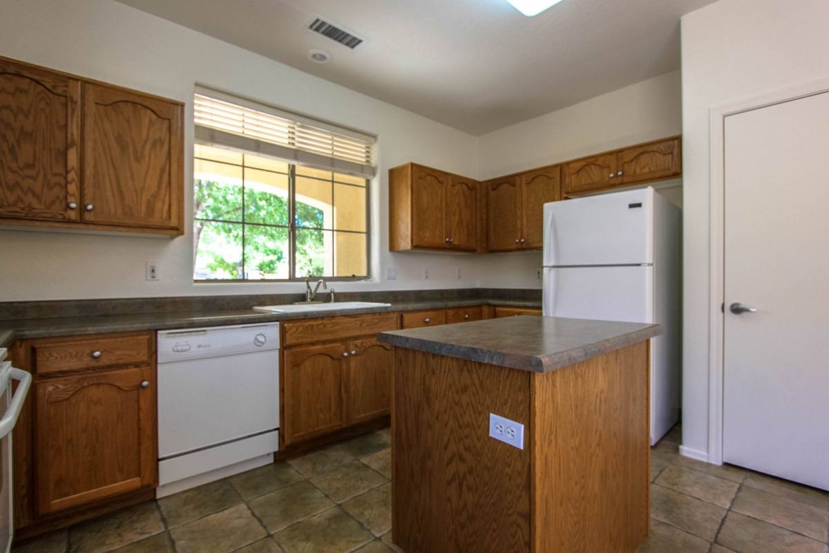 House for rent at 7104 E Encampment Dr, Prescott Valley, AZ 86314
