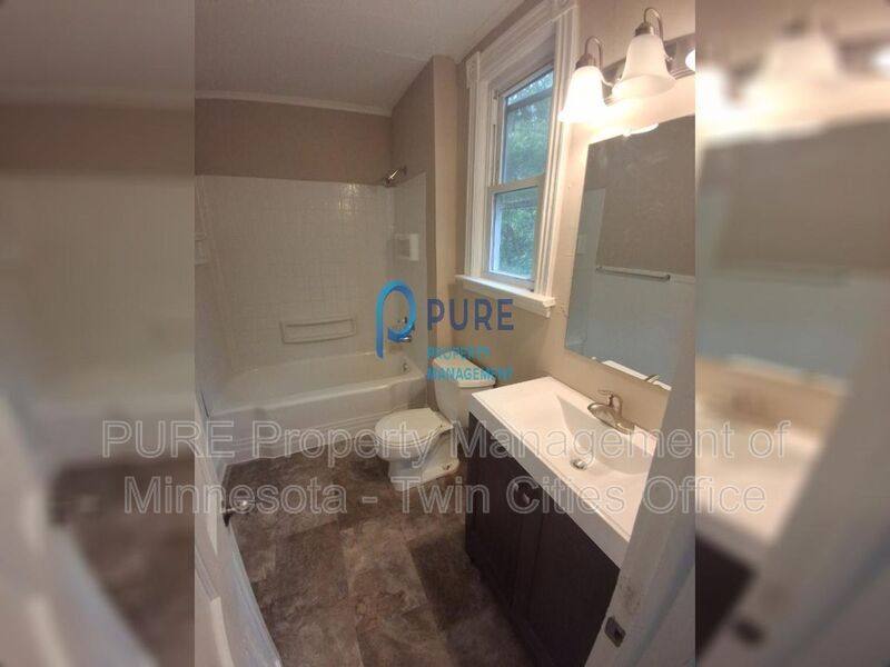 Apartment for rent at 637 Earl St #2, Saint Paul, MN 55106