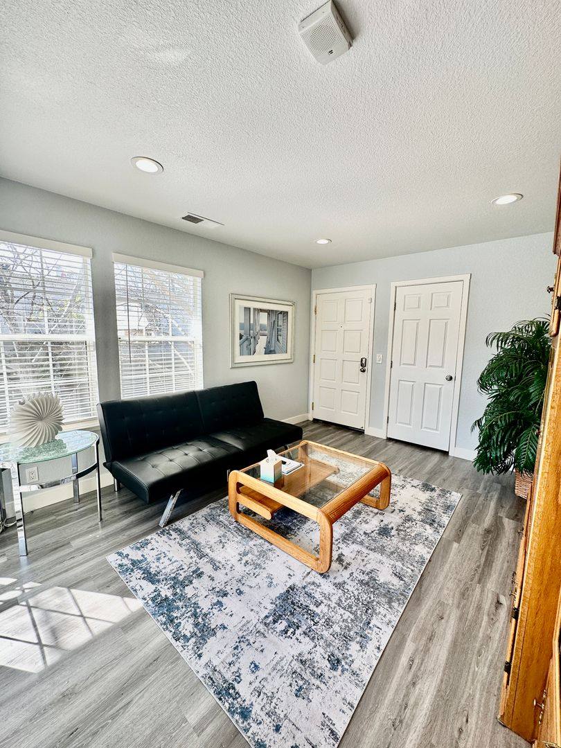 Apartment for rent at 231 3rd St, Davis, CA 95616