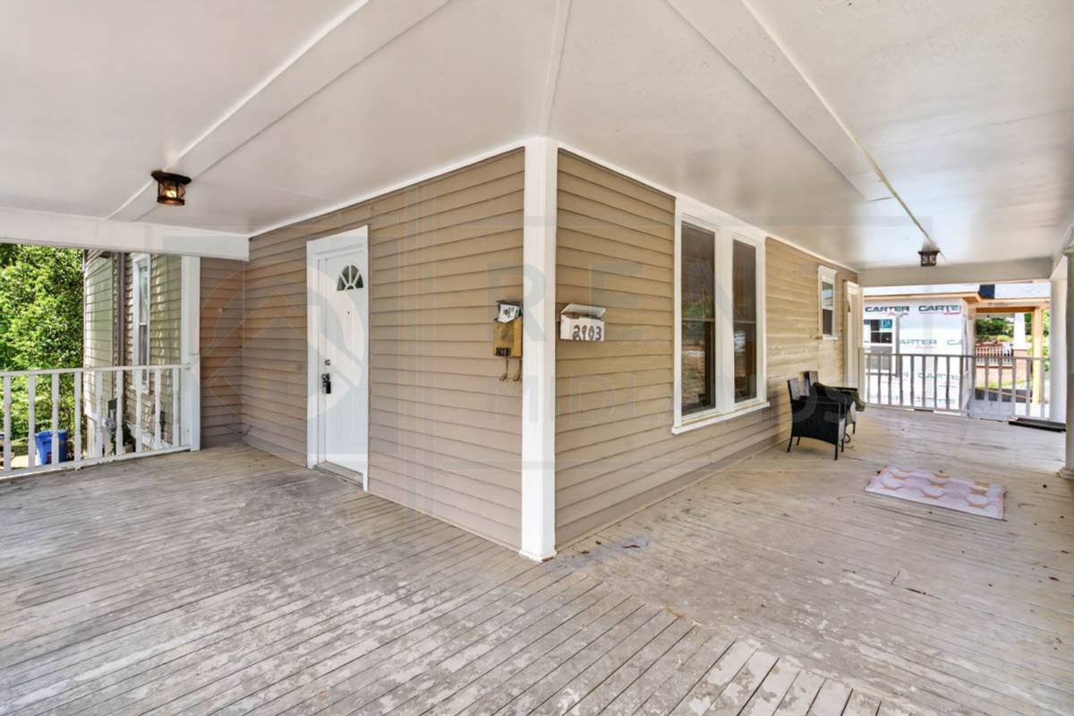 Apartment for rent at 2901 Park St, Columbia, SC 29201