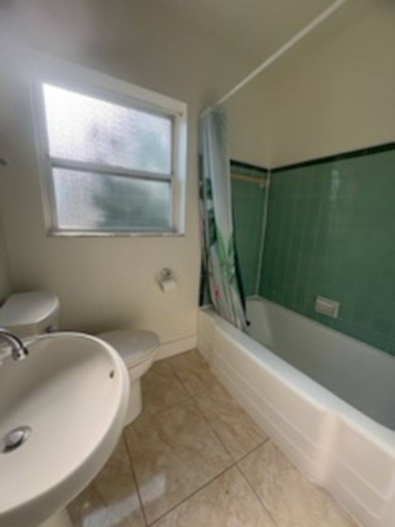 House for rent at 247 Cocos Dr, Orlando, FL 32807