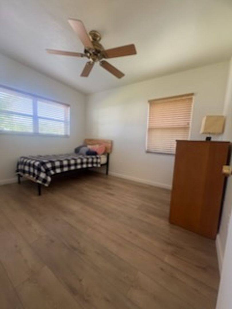 House for rent at 247 Cocos Dr, Orlando, FL 32807
