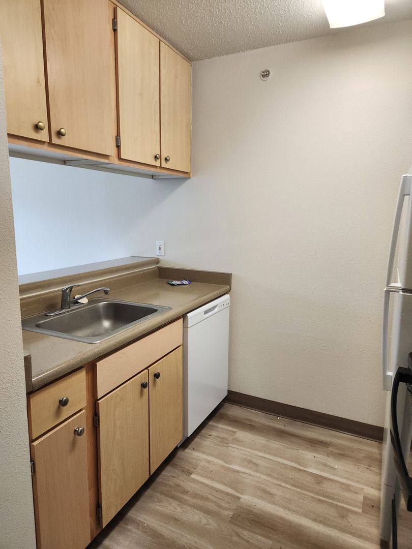 Apartment for rent at 1240 SW Columbia St, Portland, OR 97201