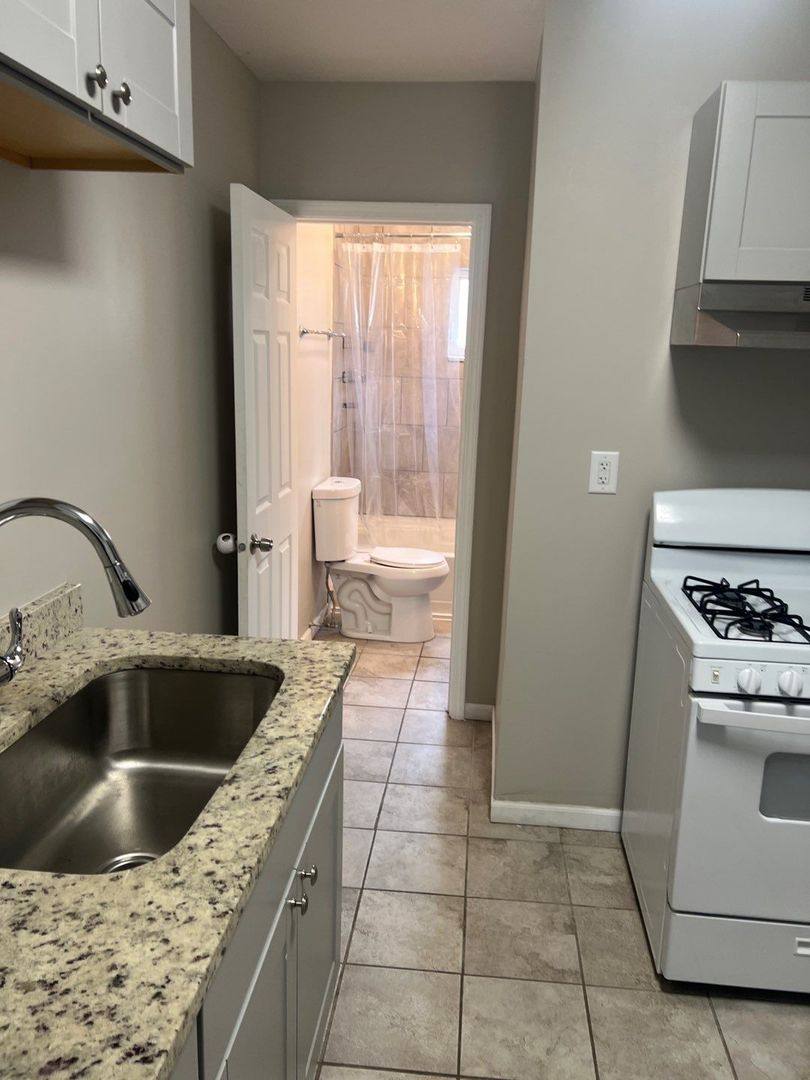 Apartment for rent at 225 Center St, Hobart, IN 46342