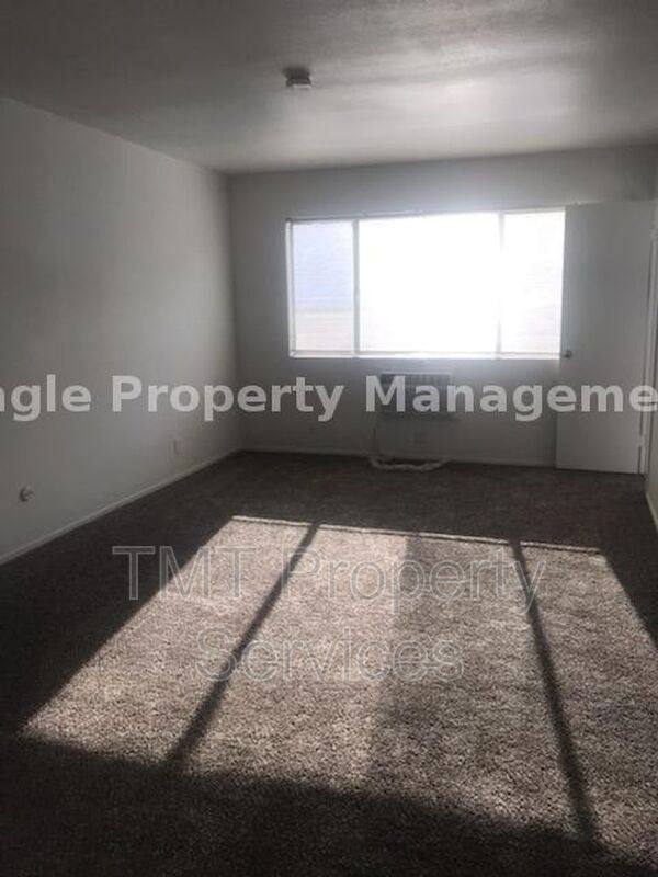 Apartment for rent at 1816 F St #13, Sacramento, CA 95811