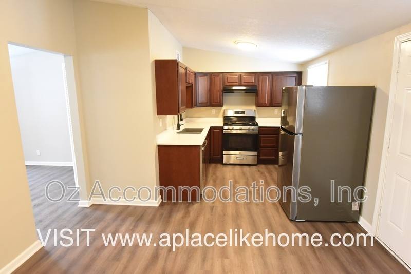 House for rent at 8506 E 91st Terrace, Kansas City, MO 64138