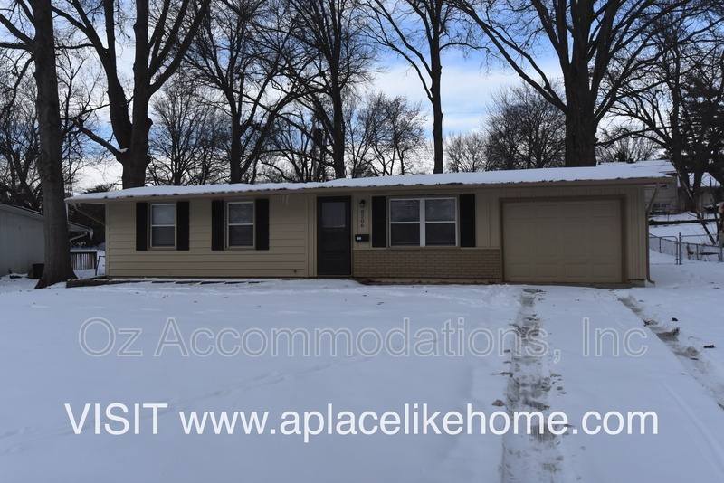 House for rent at 8506 E 91st Terrace, Kansas City, MO 64138