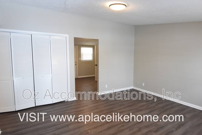 House for rent at 8506 E 91st Terrace, Kansas City, MO 64138
