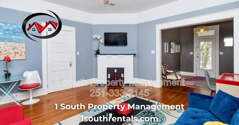 Townhouse for rent at 250 Tuttle Ave #B, Mobile, AL 36604