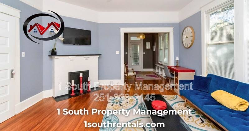 Townhouse for rent at 250 Tuttle Ave #B, Mobile, AL 36604
