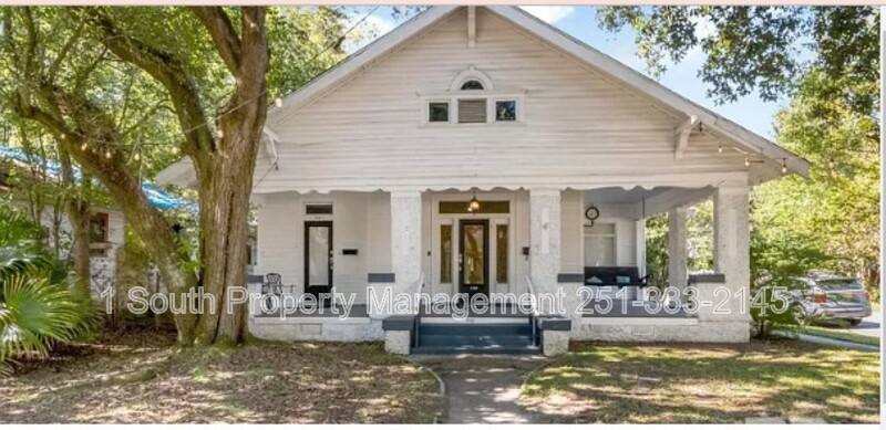 Townhouse for rent at 250 Tuttle Ave #B, Mobile, AL 36604