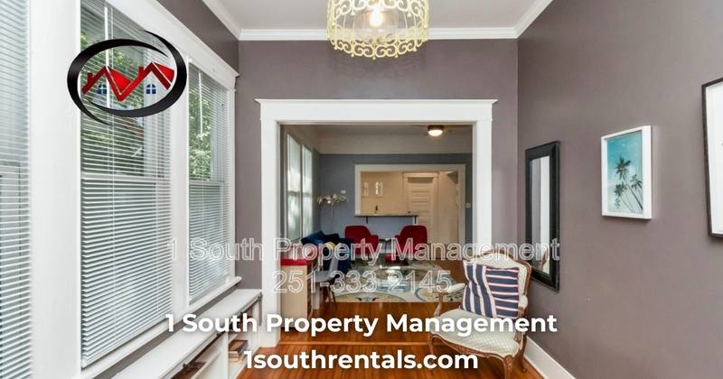 Townhouse for rent at 250 Tuttle Ave #B, Mobile, AL 36604