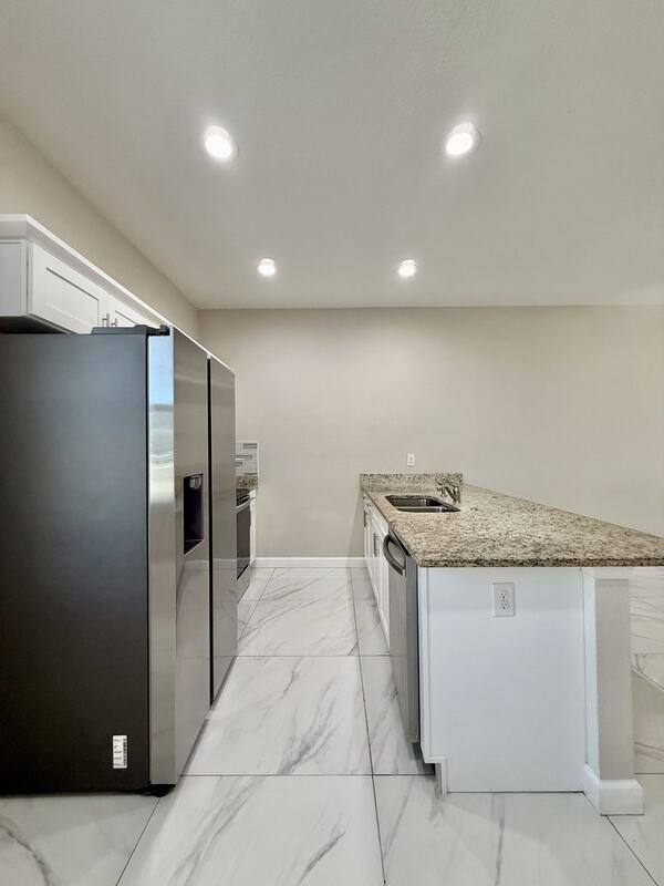 Apartment for rent at 2 W Orange St #101, Davenport, FL 33837