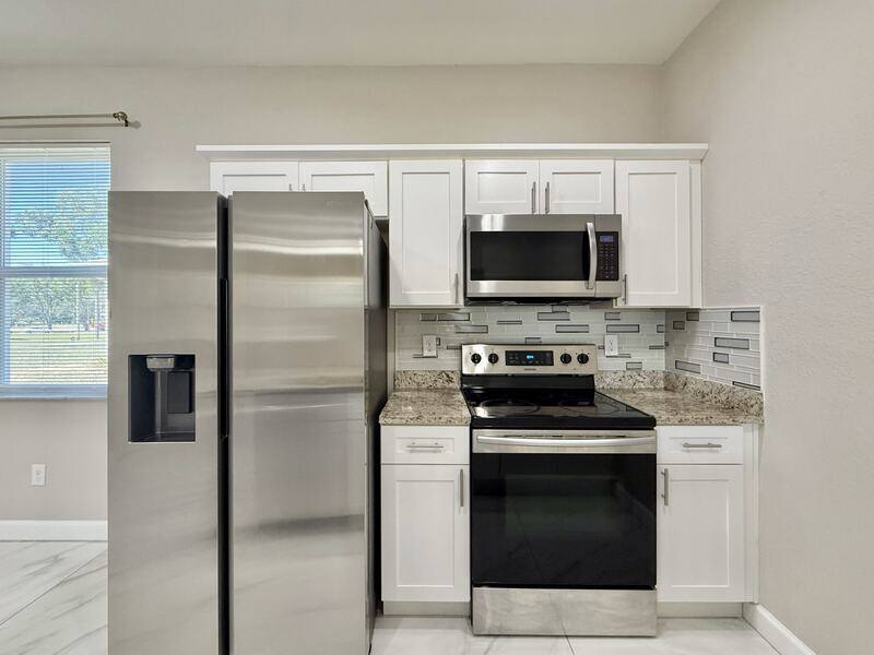 Apartment for rent at 2 W Orange St #101, Davenport, FL 33837