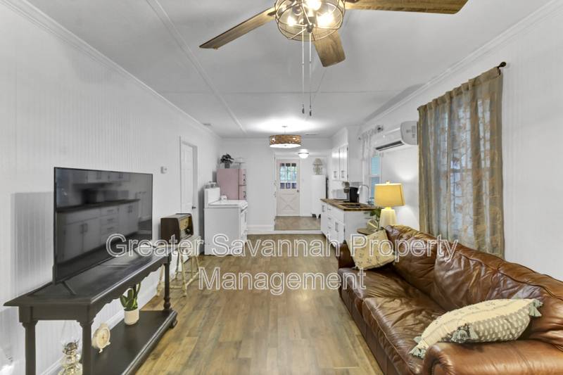 Apartment for rent at 304 E Fourth St #A, Rincon, GA 31326