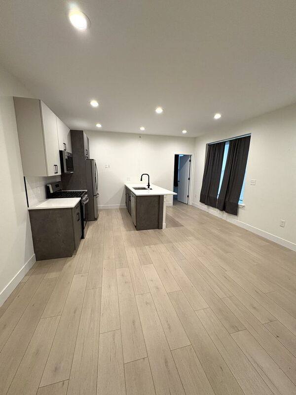 Apartment for rent at 611 S Fagley St #4, Baltimore, MD 21224