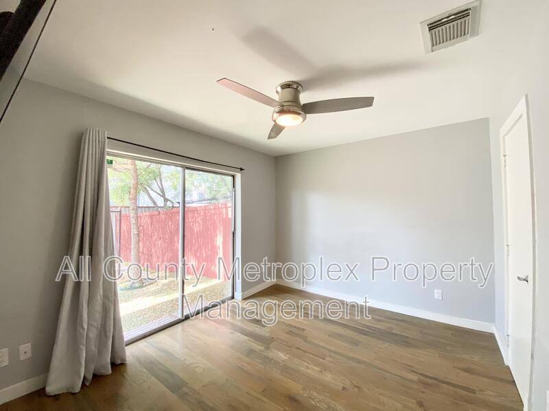 Townhouse for rent at 4213 Dickason Ave #18, Dallas, TX 75219