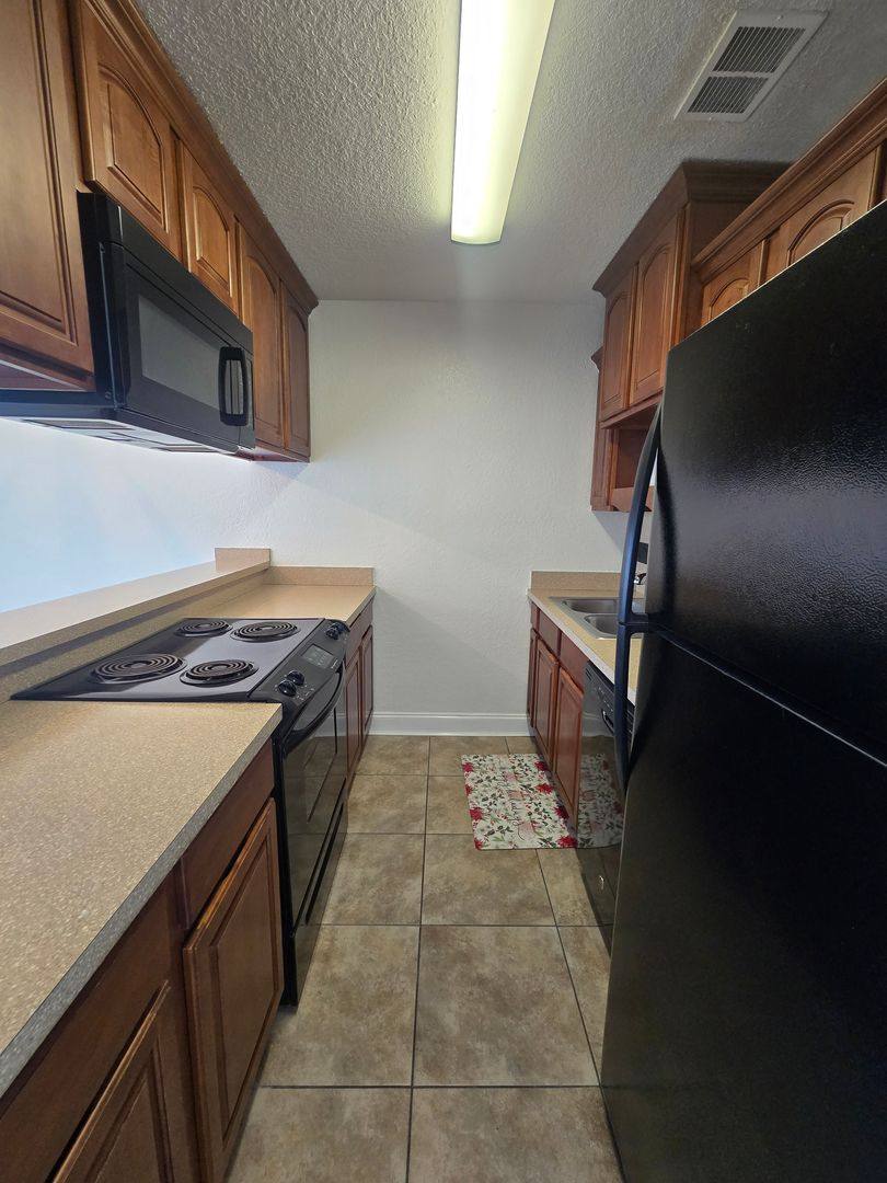 Condo for rent at 432 Auburn Dr, Daytona Beach, FL 32118