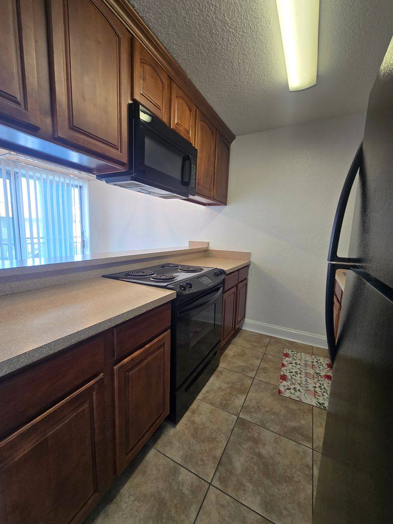 Condo for rent at 432 Auburn Dr, Daytona Beach, FL 32118