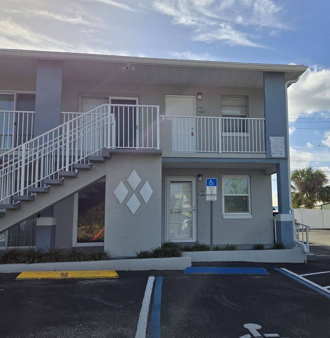 Condo for rent at 432 Auburn Dr, Daytona Beach, FL 32118