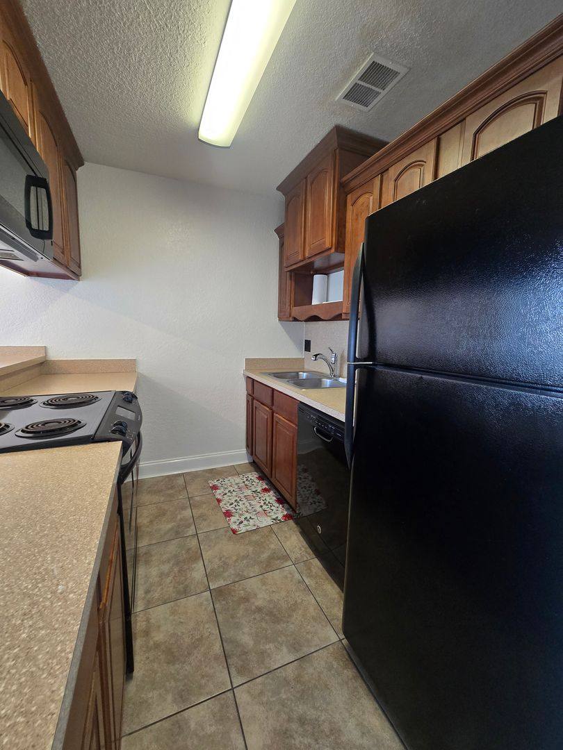 Condo for rent at 432 Auburn Dr, Daytona Beach, FL 32118