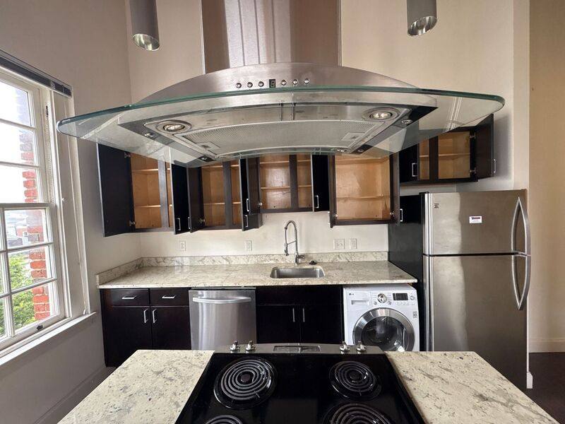 Apartment for rent at 344 N Charles St #406, Baltimore, MD 21201