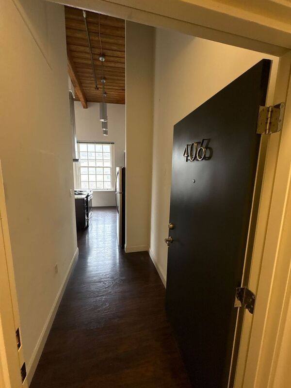 Apartment for rent at 344 N Charles St #406, Baltimore, MD 21201
