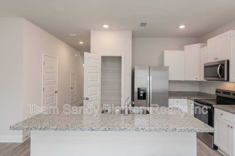Townhouse for rent at 8706 Meadow Flower Lane, Pensacola, FL 32514