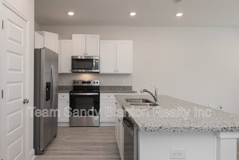 Townhouse for rent at 8706 Meadow Flower Lane, Pensacola, FL 32514
