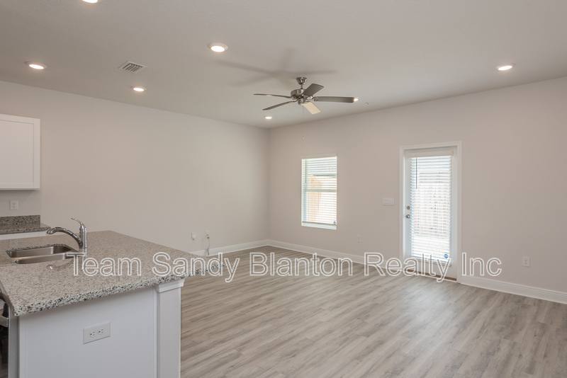 Townhouse for rent at 8706 Meadow Flower Lane, Pensacola, FL 32514