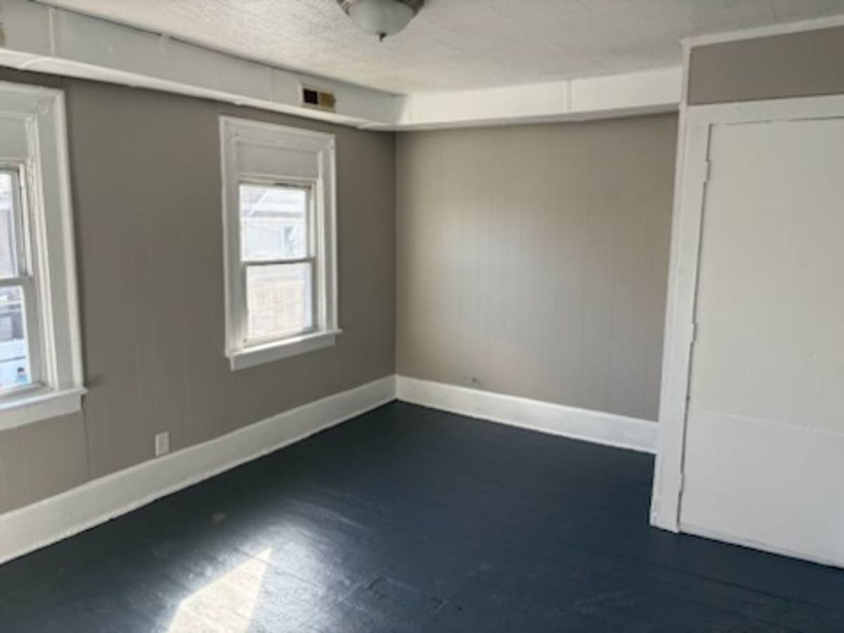 Apartment for rent at 104 Steuben St, Syracuse, NY 13208