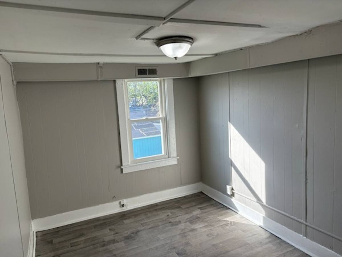 Apartment for rent at 104 Steuben St, Syracuse, NY 13208