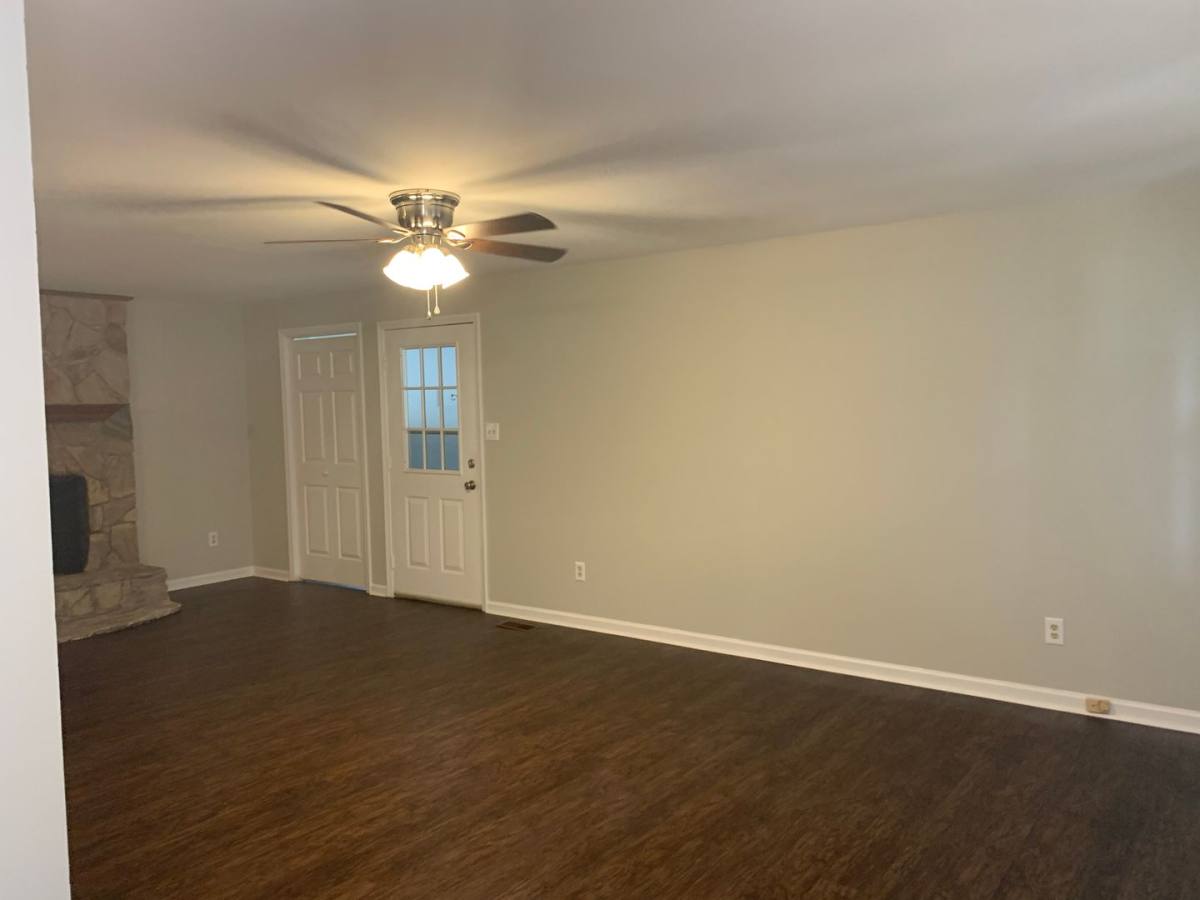 House for rent at 2995 Wonderland Lane, Conover, NC 28613