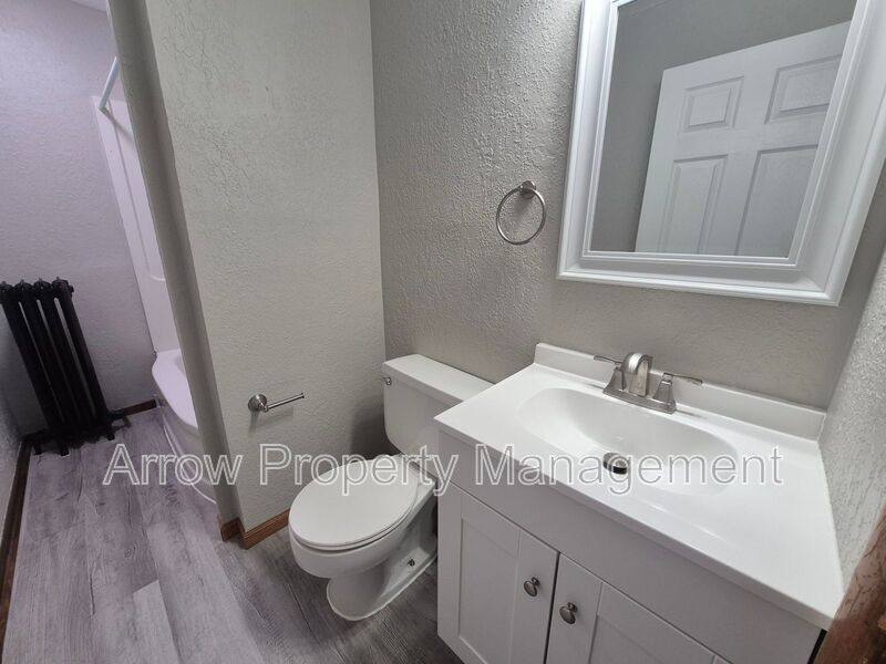 Apartment for rent at 2601 Vine St #3, Lincoln, NE 68503