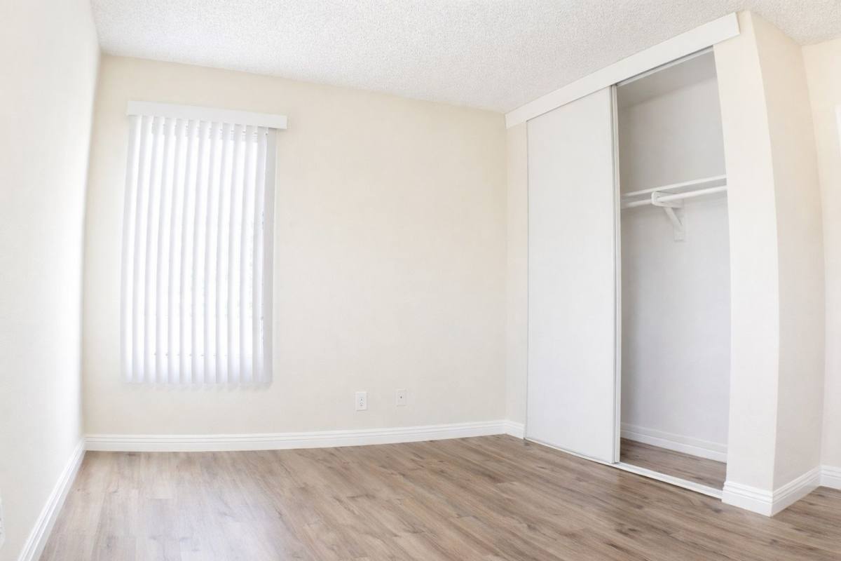 Apartment for rent at 6859-6865 Fulton Ave, North Hollywood, CA 91605