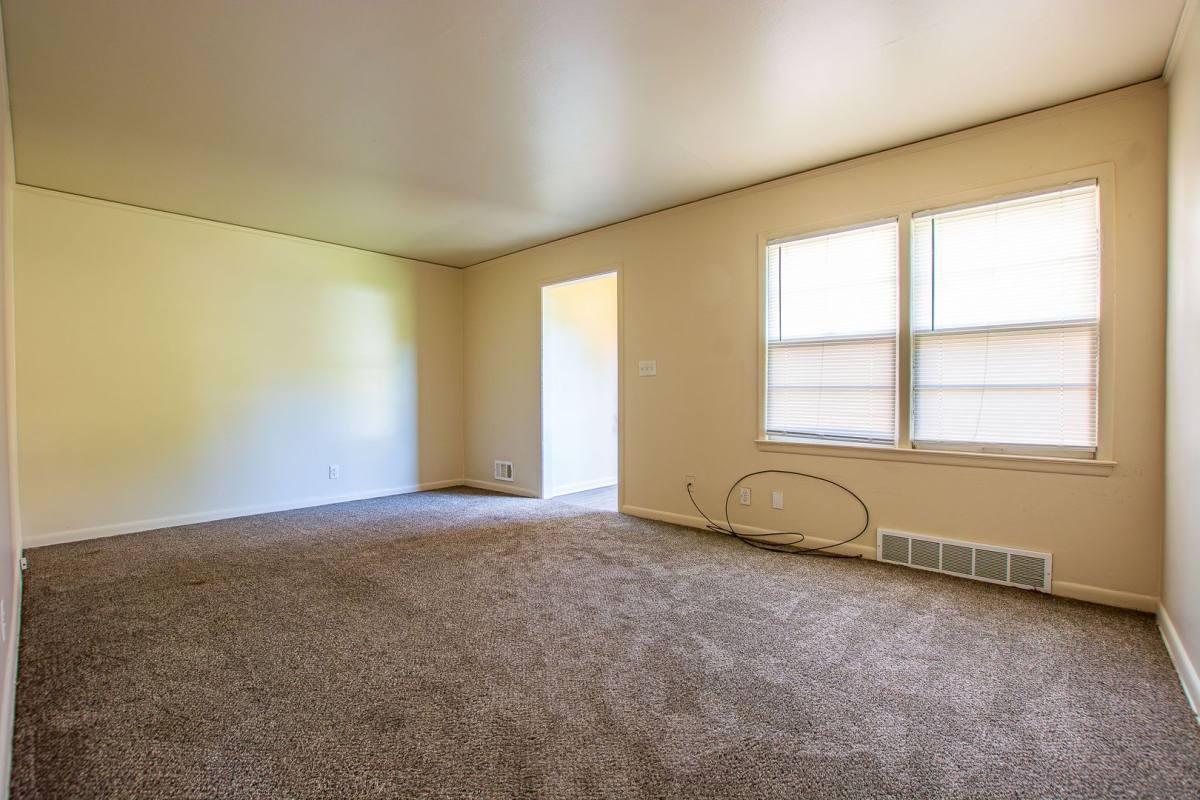 Apartment for rent at 5833-5835 Lafayette Ave, Omaha, NE 68132