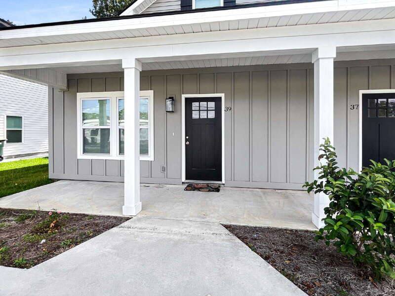 Apartment for rent at 39 Travis St, Savannah, GA 31406