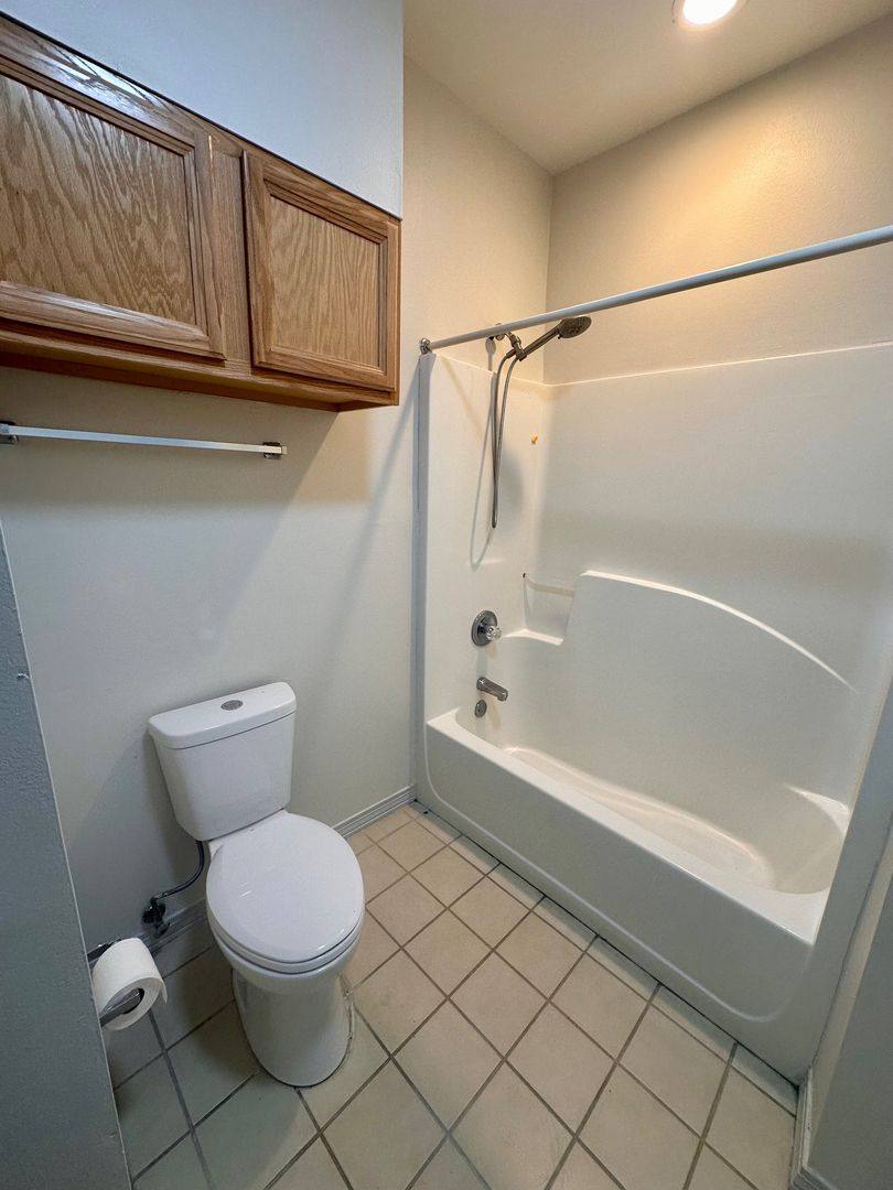 Condo for rent at 1940 Bluewater Blvd, Niceville, FL 32578