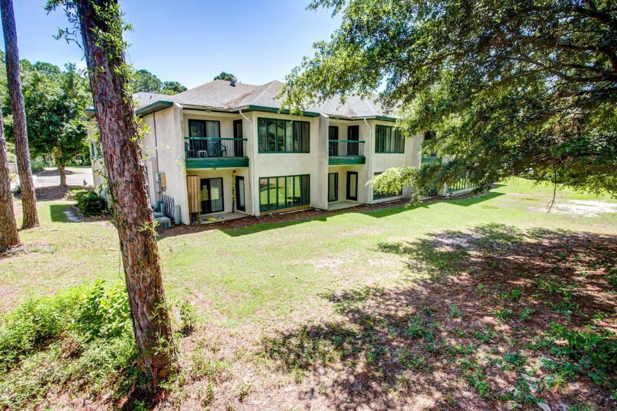 Condo for rent at 1940 Bluewater Blvd, Niceville, FL 32578