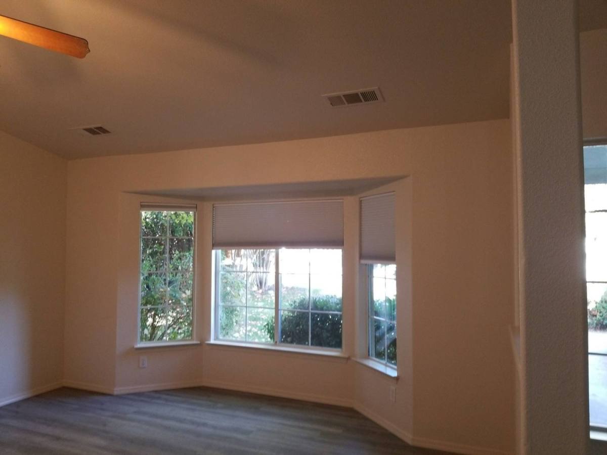 House for rent at 3257 Seedling Dr, Redding, CA 96001