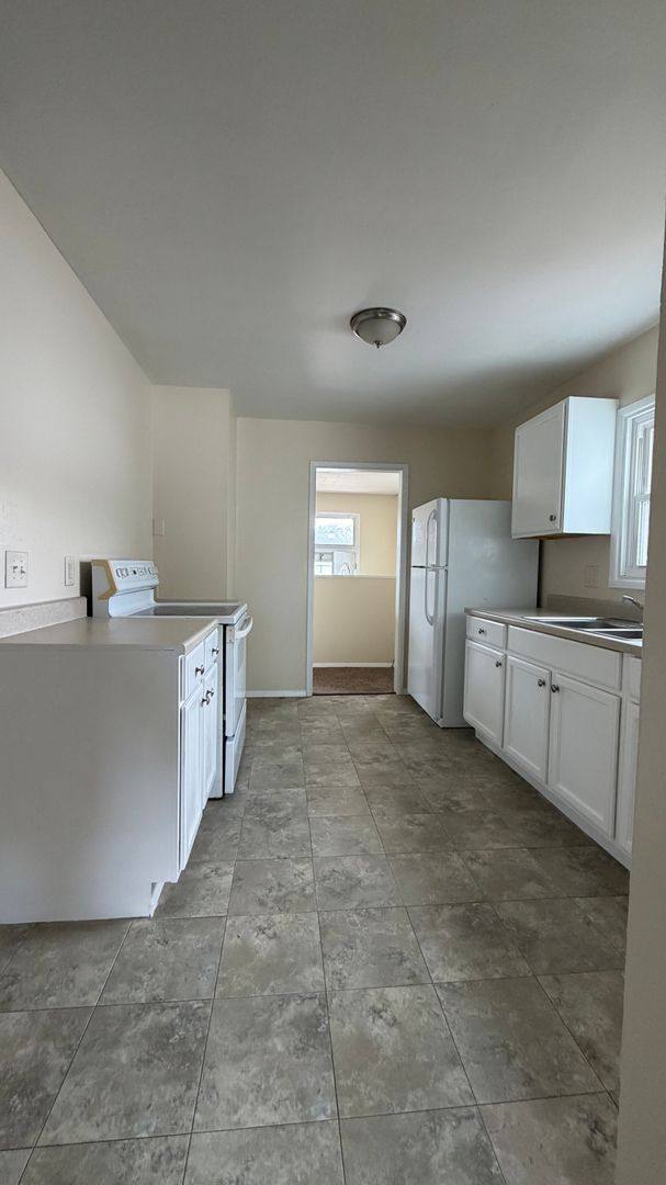 House for rent at 6058 322nd, Toledo, OH 43611