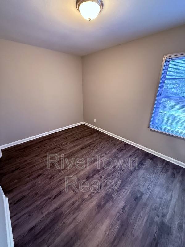 House for rent at 1337 Haywood Ave, Memphis, TN 38127