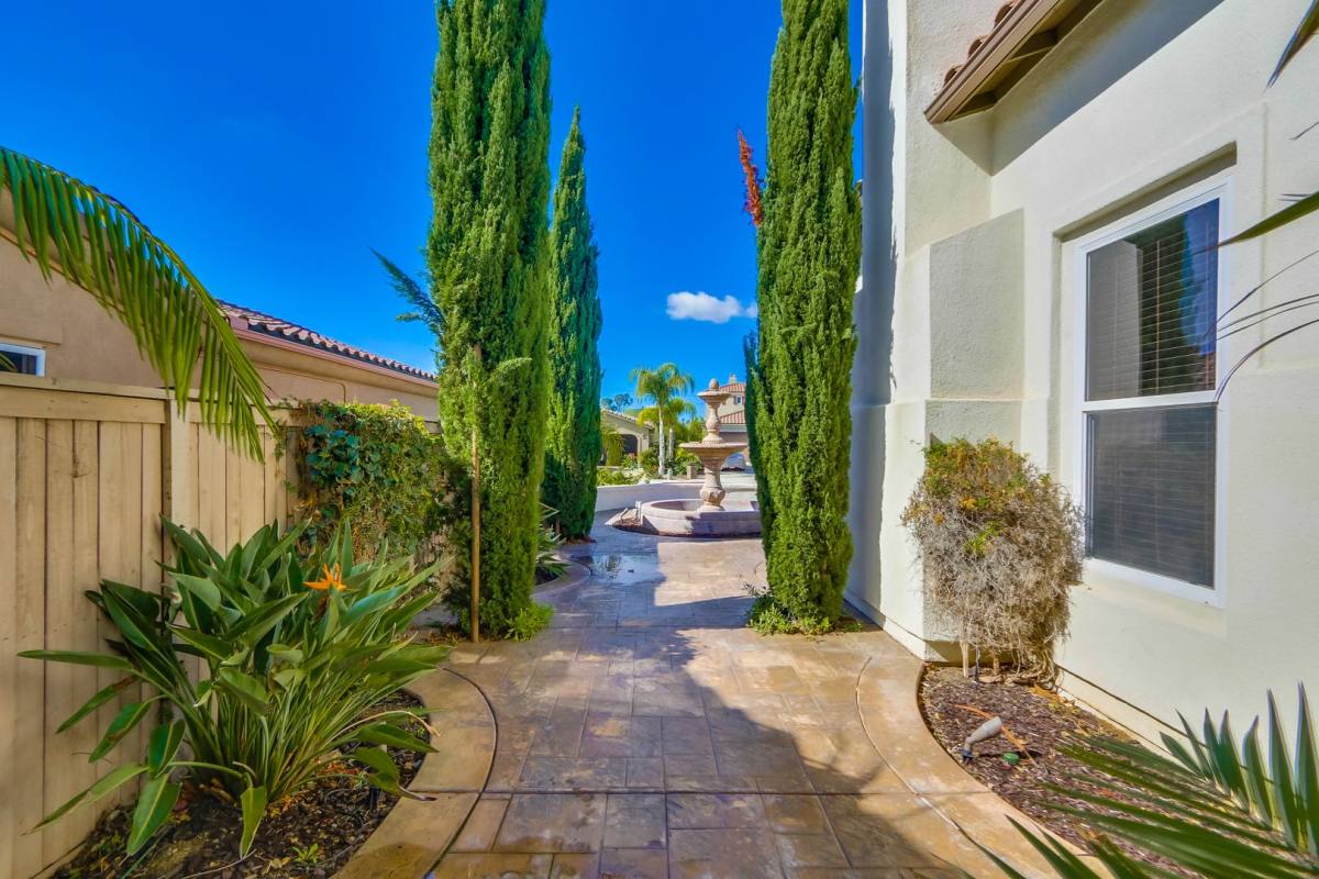 House for rent at 1718 Playa Vista, San Marcos, CA 92078