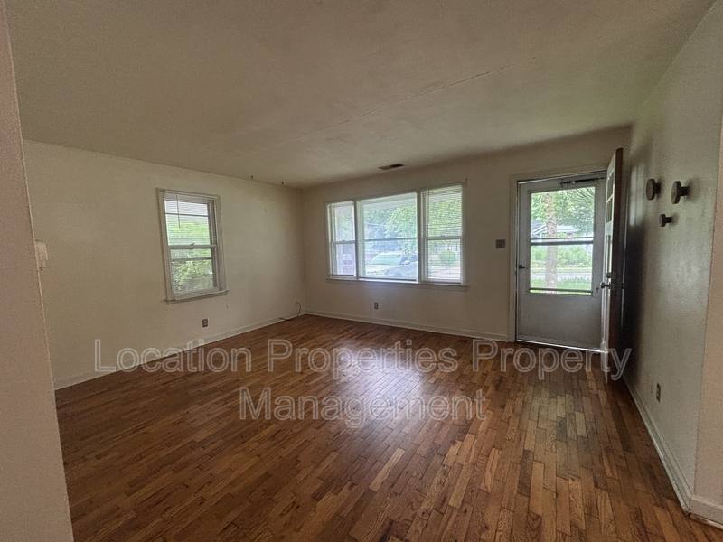 Condo for rent at 326 E 19th St, Lawrence, KS 66044
