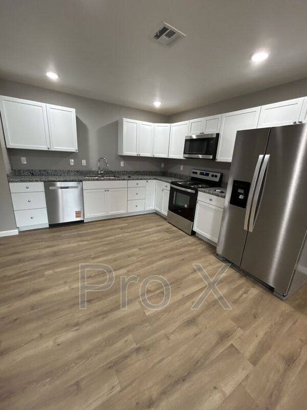Apartment for rent at 714 N Columbus St #B, Galena, KS 66739